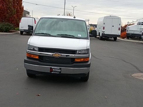 New 2025 Chevrolet Express 2500 w/ Driver Convenience Package image 6