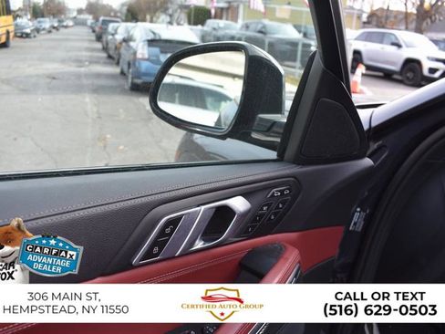 Used 2022 BMW X6 xDrive40i w/ Executive Package image 14