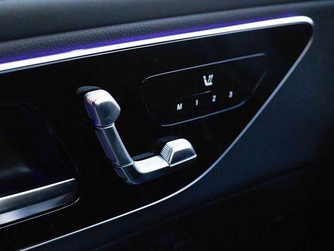 New 2026 Mercedes-Benz GLC 300 GLC 300 image 22