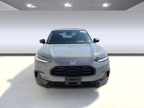 Used 2025 Honda HR-V Sport image 6
