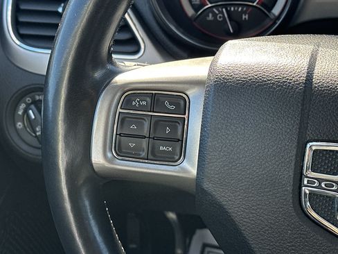 Used 2020 Dodge Journey Crossroad w/ Popular Equipment Group FWD image 26