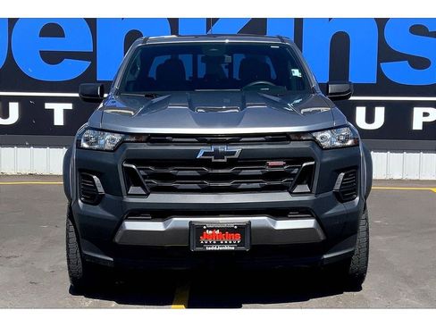 Used 2023 Chevrolet Colorado Trail Boss w/ Advanced Trailering Package image 3