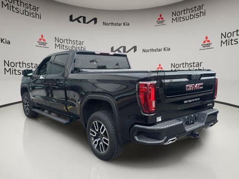 Used 2022 GMC Sierra 1500 AT4 AWD/4WD image 3
