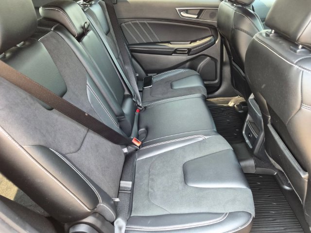 Used 2023 Ford Edge ST AWD/4WD image 29