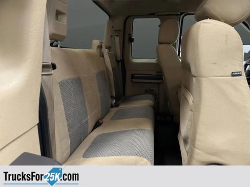 Used 2015 Ford F350 XLT w/ Snow Plow Prep Package image 26