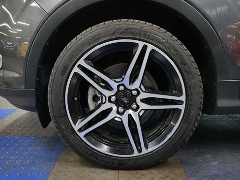 Used 2019 Ford Escape SEL image 62