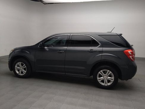 Used 2017 Chevrolet Equinox LS image 3