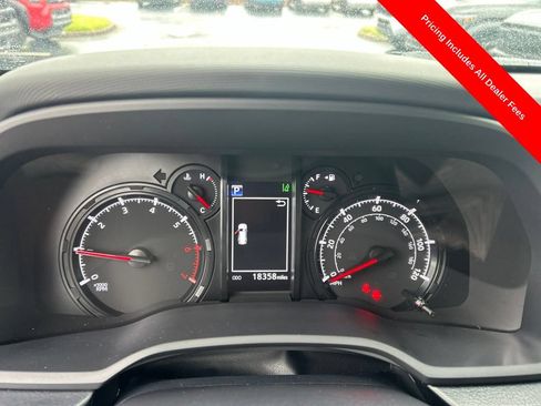 Used 2024 Toyota 4Runner SR5 RWD image 9