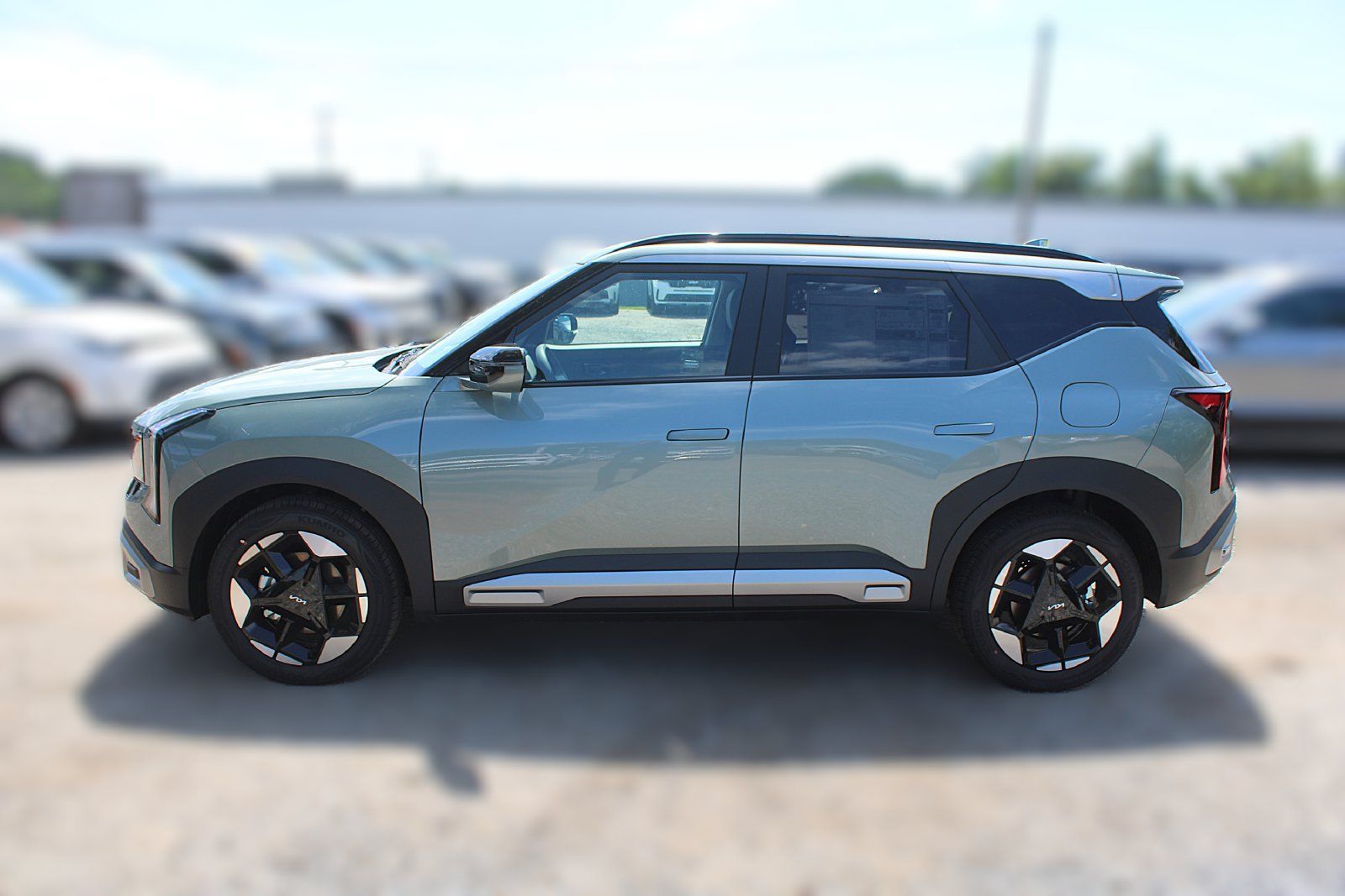 New 2027 Kia Seltos EX w/ EX Panoramic Sunroof Package FWD image 14