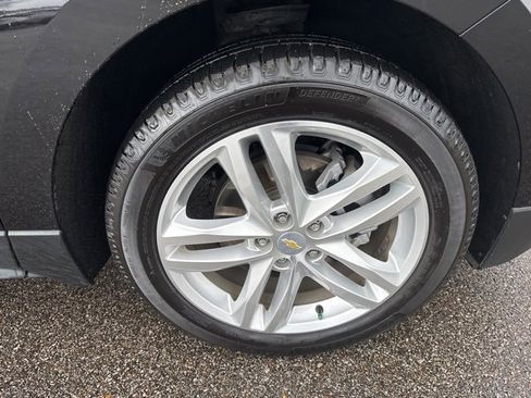 Used 2020 Chevrolet Equinox Premier image 21