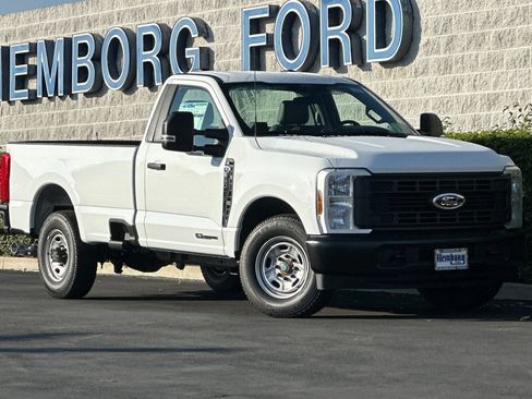 New 2026 Ford F350 XL image 2
