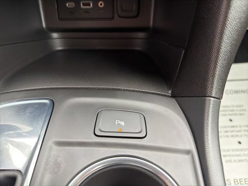 Used 2024 Chevrolet Equinox LT w/ LPO, Floor Liner Package image 28