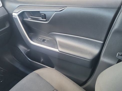 Used 2025 Toyota RAV4 LE FWD image 13