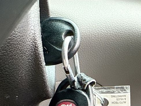 Used 2018 Hyundai Elantra SEL FWD image 8