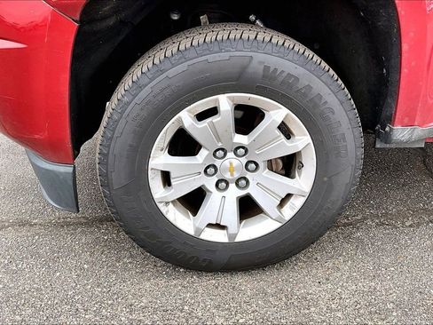 Used 2015 Chevrolet Colorado LT w/ LT Convenience Package image 4