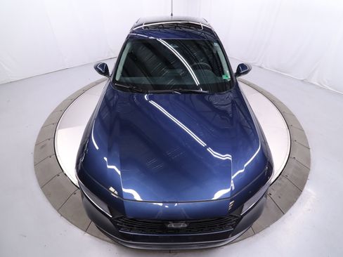 Used 2023 Honda Accord EX image 48