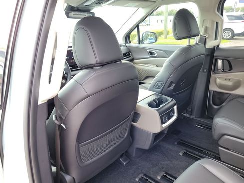 New 2026 Kia Carnival SX FWD image 17