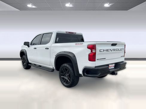 Certified 2024 Chevrolet Silverado 1500 Custom Trail Boss w/ LPO, Dark Essentials Package image 3