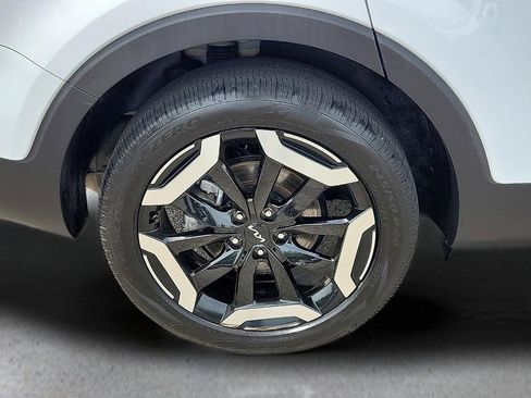 Used 2025 Kia Telluride S AWD/4WD image 7
