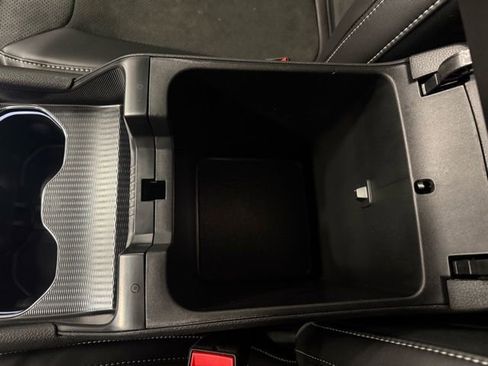 New 2026 Jeep Grand Cherokee Laredo AWD/4WD image 16