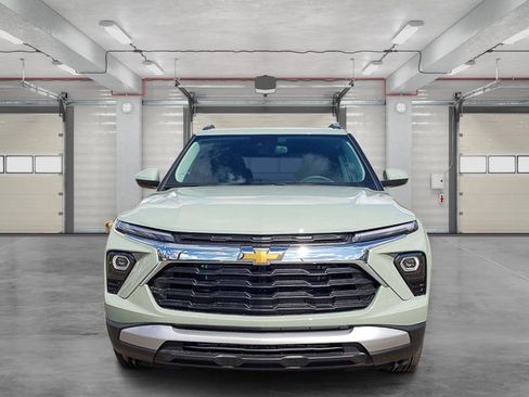 New 2026 Chevrolet TrailBlazer LT w/ LT Cold Weather Package image 2