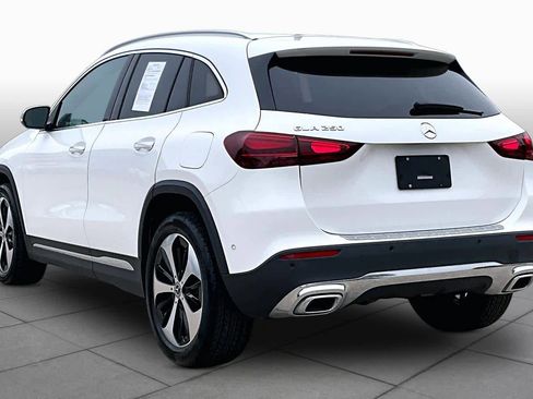 Used 2025 Mercedes-Benz GLA 250 image 11