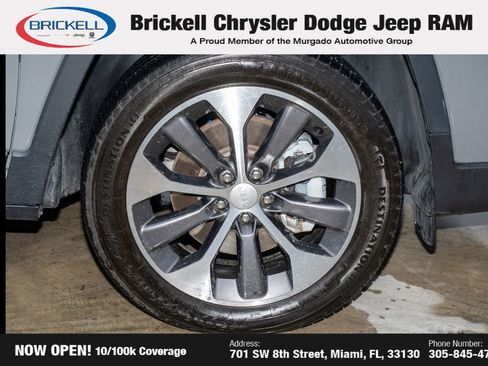 Used 2022 Jeep Cherokee Limited w/ Elite Package image 41