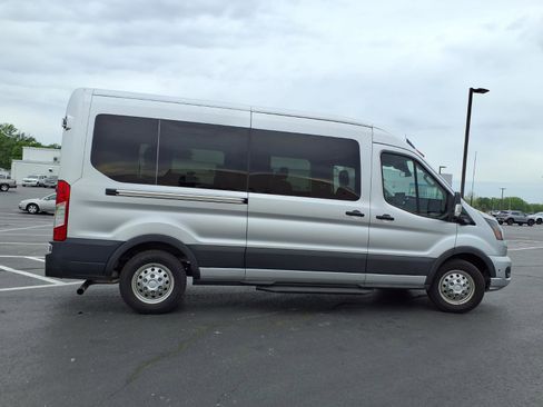 Used 2025 Ford Transit 350 XLT AWD/4WD image 28