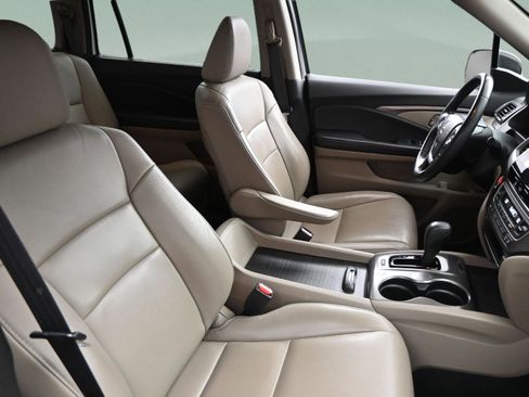 Used 2017 Honda Pilot EX-L image 37