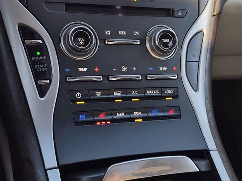 Used 2018 Lincoln MKX Reserve w/ Driver Assistance Package image 40