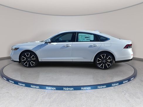 New 2025 Honda Accord Touring image 8