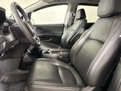 Used 2023 Honda Odyssey EX-L image 18