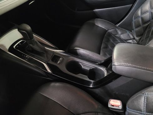 Used 2020 Toyota Corolla SE FWD image 26
