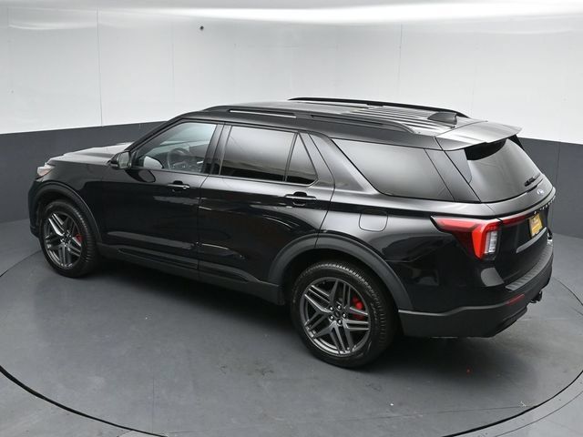 Certified 2025 Ford Explorer ST-Line w/ Premium Package AWD/4WD image 51