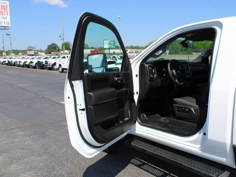 Used 2023 Chevrolet Silverado 2500 W/T w/ WT Convenience Package AWD/4WD image 18