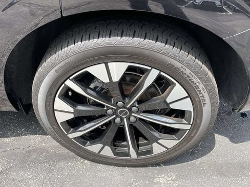 Used 2026 Volvo XC60 B5 Plus w/ Protection Package Premier AWD/4WD image 9