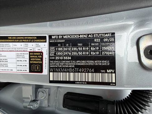 Used 2026 Mercedes-Benz GLC 300 4MATIC image 21