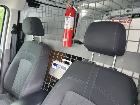 Used 2019 Ford Transit Connect XLT FWD image 33