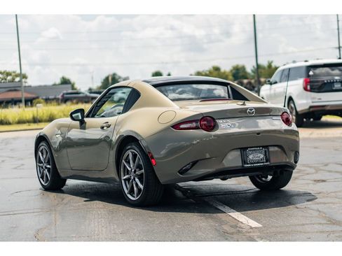 Used 2023 MAZDA MX-5 Miata Grand Touring w/ Weather Package image 3