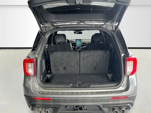 Used 2024 Ford Explorer ST w/ Equipment Group 401A image 27
