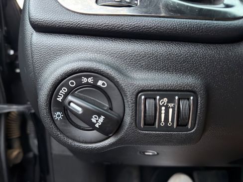 Used 2014 Dodge Dart GT image 17