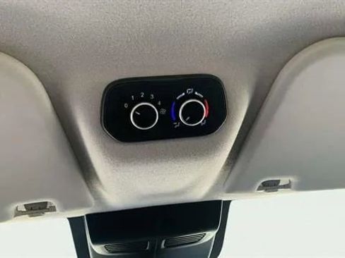 Used 2020 Ford Transit 150 XL image 21