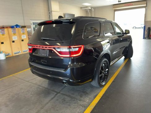 Used 2018 Dodge Durango GT w/ Premium Group image 2