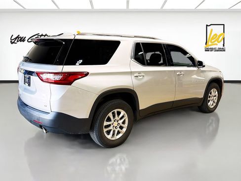 Used 2021 Chevrolet Traverse LT FWD image 5