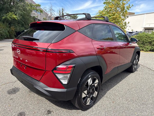 Used 2024 Hyundai Kona SEL AWD/4WD image 14