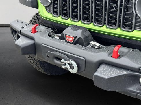 New 2025 Jeep Wrangler Unlimited Rubicon w/ Steel Bumper Group image 11