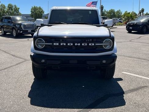 New 2026 Ford Bronco Outer Banks image 8