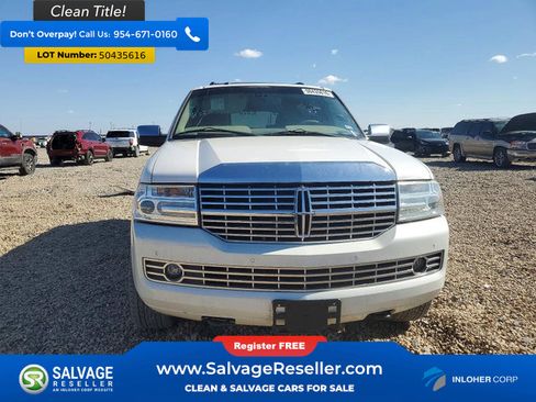 Used 2014 Lincoln Navigator 4WD image 7