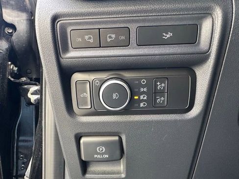 Used 2022 Ford F150 XLT w/ Equipment Group 302A High image 25