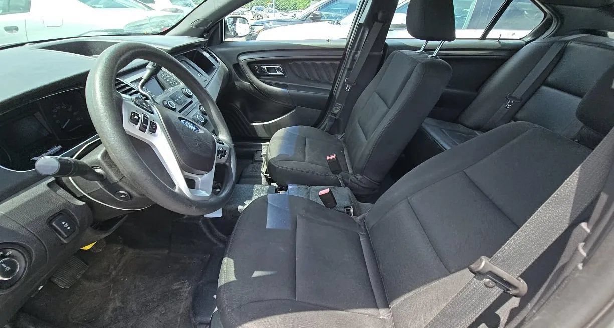 Used 2016 Ford Taurus Police Interceptor AWD image 7